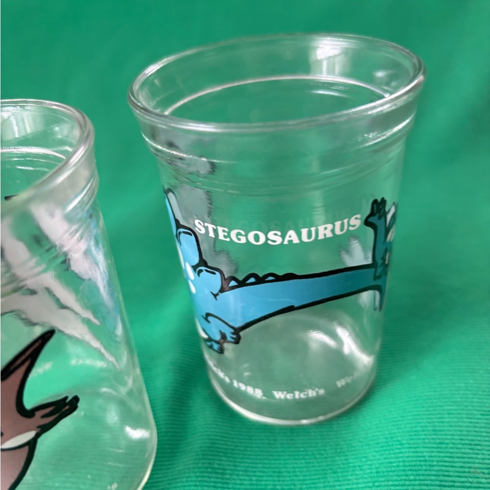Vintage Welch's Juice Jar Glasses  Dinosaur Stegosaurus Pterodactyl Brontosaurus - Picture 4 of 6